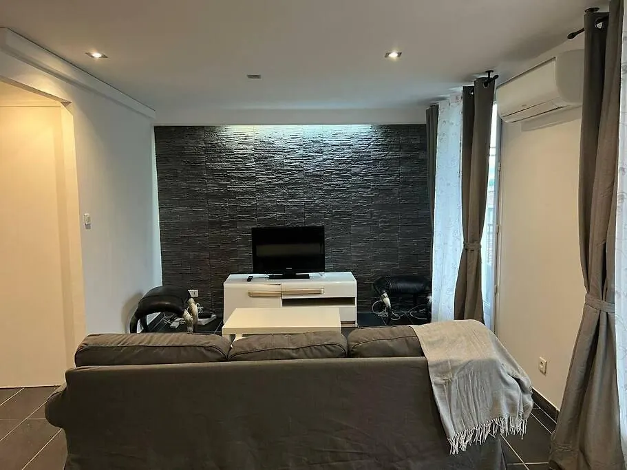 Grand Appartement Climatise Et Fonctionnel Marseille Apartment